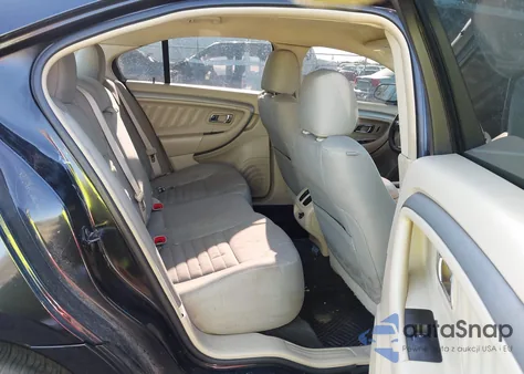 2015 Ford Taurus Se z USA, uszkodzony, nr VIN 1FAHP2D89FG112845